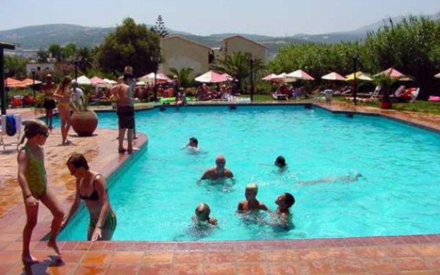 Hotel Motakis