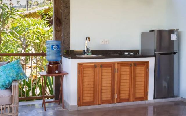 Aquamarine Beach Villas