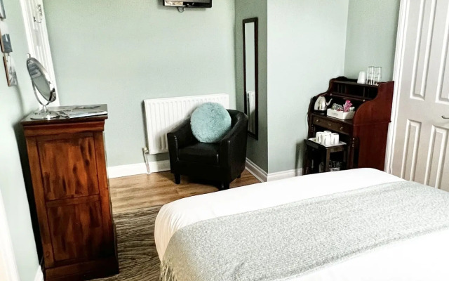 Devon House Guest House