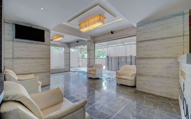 Edition O 30007 Crown Inn Panvel