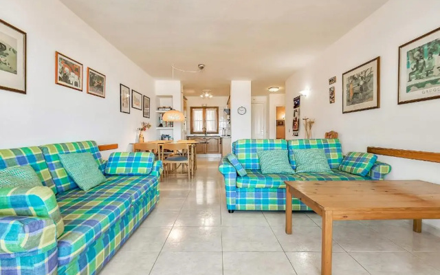 First line beach front 2 bedroom apartment Los Gigantes