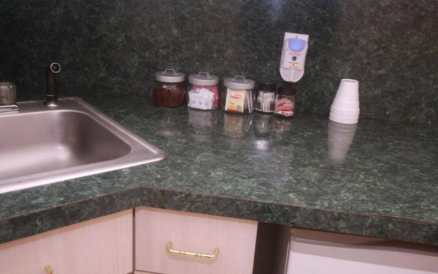 Midwood Suites Brooklyn