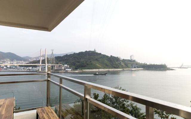 Yeosu Sun Hill SPA Pension