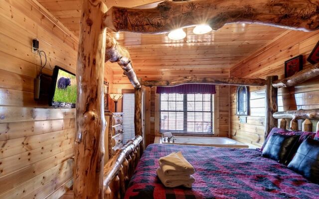 SmokyStays Bears Den Cabin