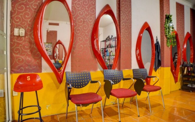 OYO 92820 Guesthouse 899