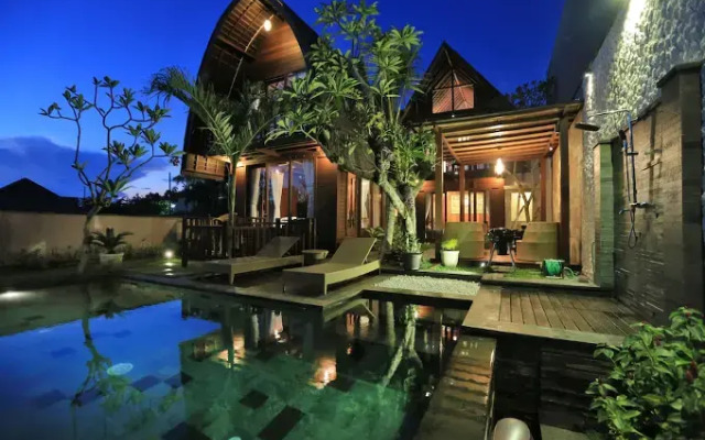 Raja Woods Villa