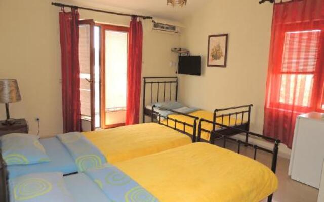 Rooms Villa Desa