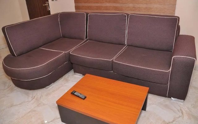 Tilt Apartment