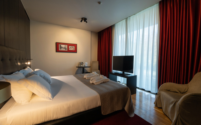 Axis Viana Business & SPA Hotel