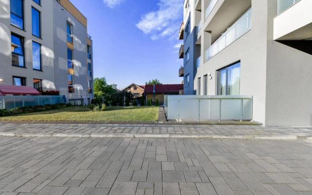 Stylish Ground Floor Apartment