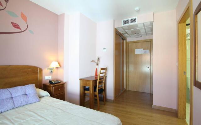 Hostal Campo Real Bed & Breakfast