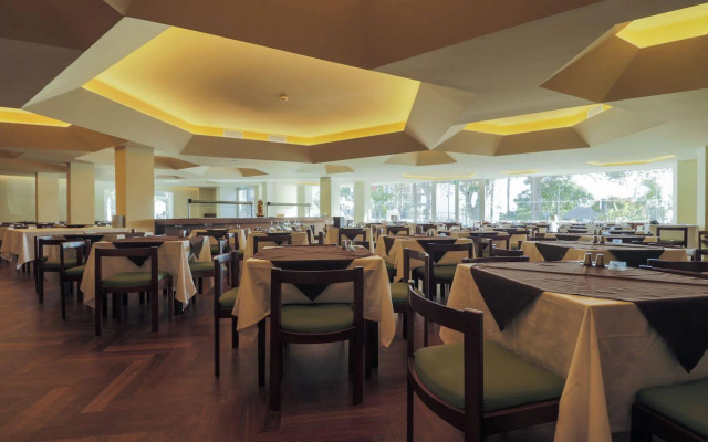 Hotel Girassol - Suite Hotel