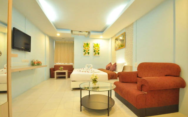 Kriss Residence
