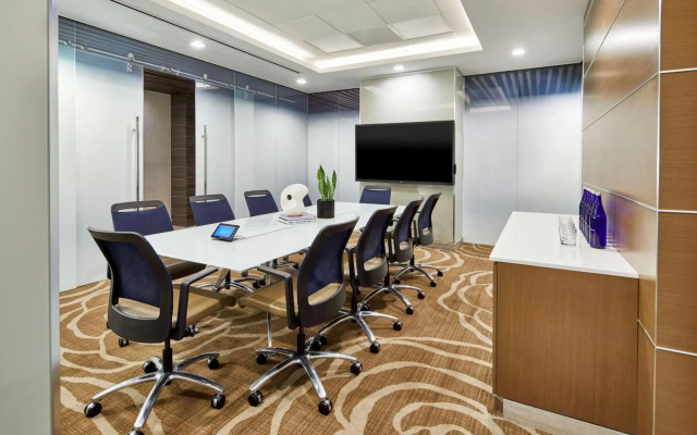Courtyard by Marriott New York Manhattan/Midtown West