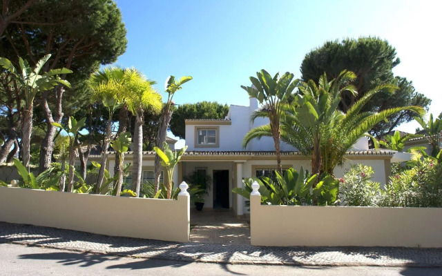 Vale Do Garrão Villas