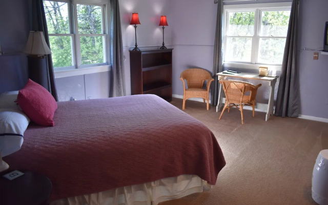 The Barron Brook Inn