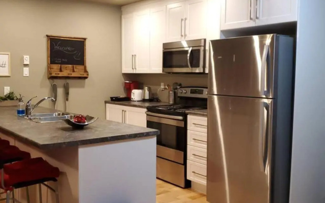 1-Bedroom Apartment Bellisimo AG by Amazing Property Rentals