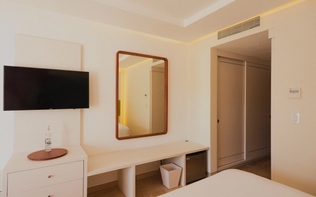 Antera Hotel & Residences