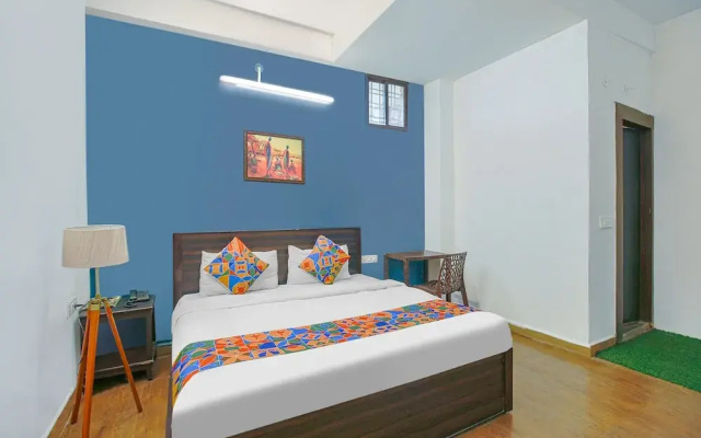FabExpress Saket Inn