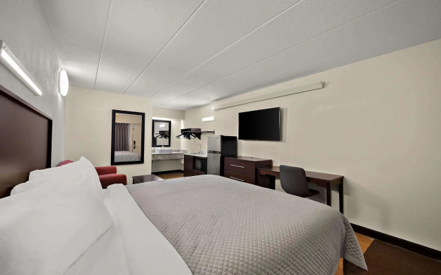 Suburban Studios Peoria