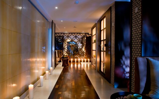 Azia Resort and Spa