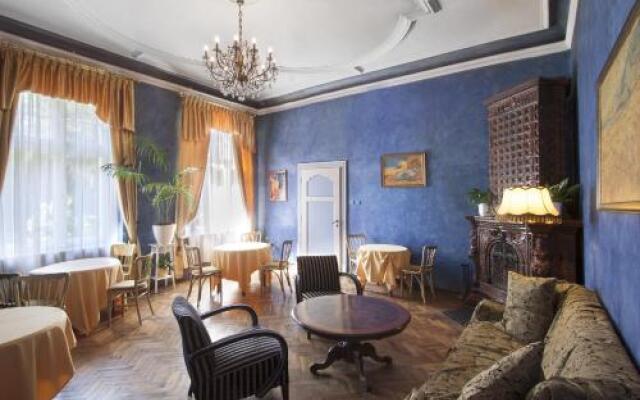 Hotel Pałac Nieznanice
