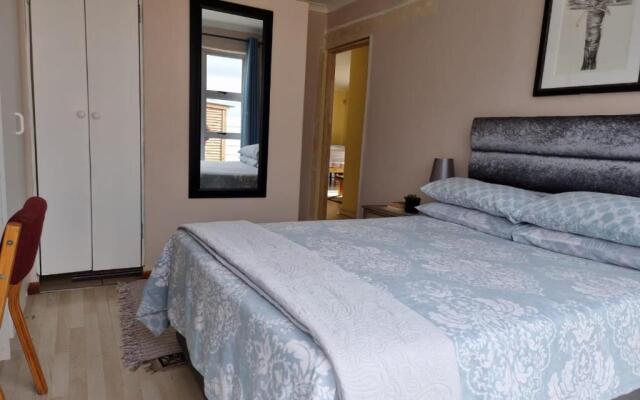 Pelican Accommodation Ottery