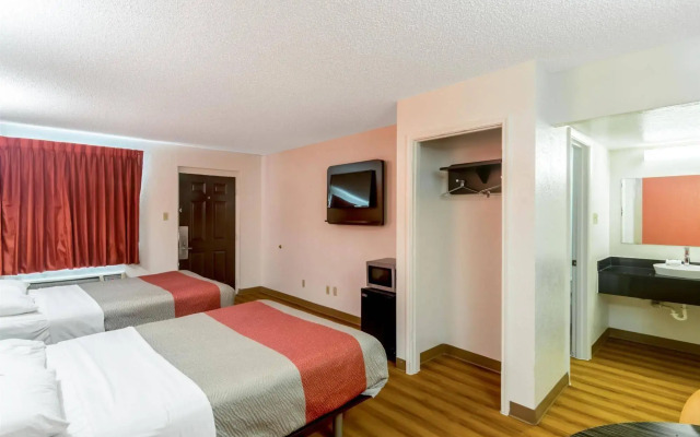 Econo Lodge