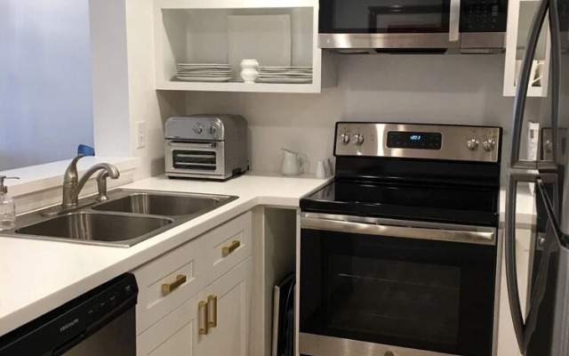 Unit 5120 - Ocean Racquet Club