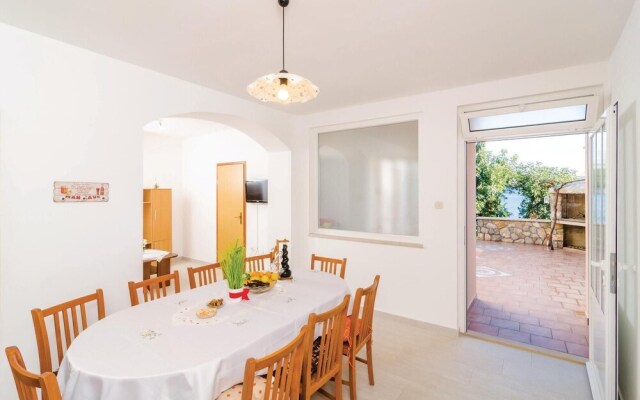 Awesome Home in Sipan With Wifi and 6 Bedrooms