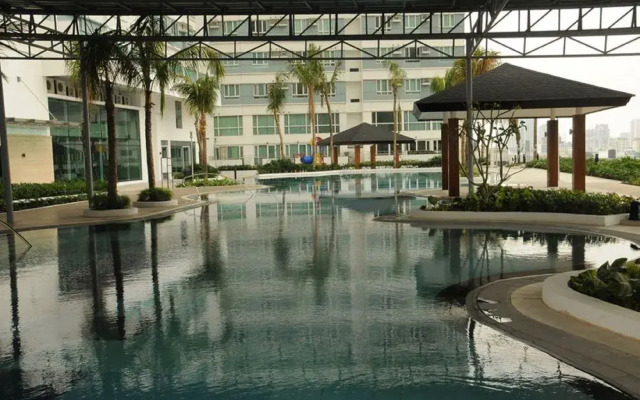 Studio Seven Condotel