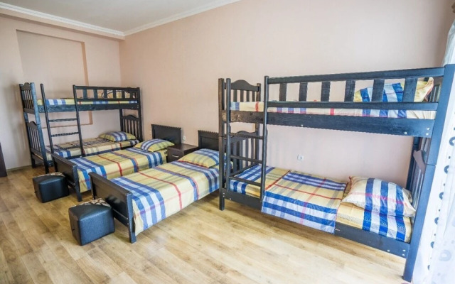 Kanudosi Guest House