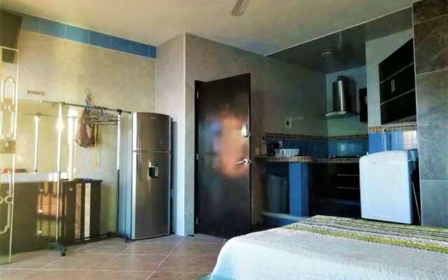 Kaeli's Caribbean Studios