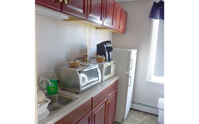 The Carriage House Inn