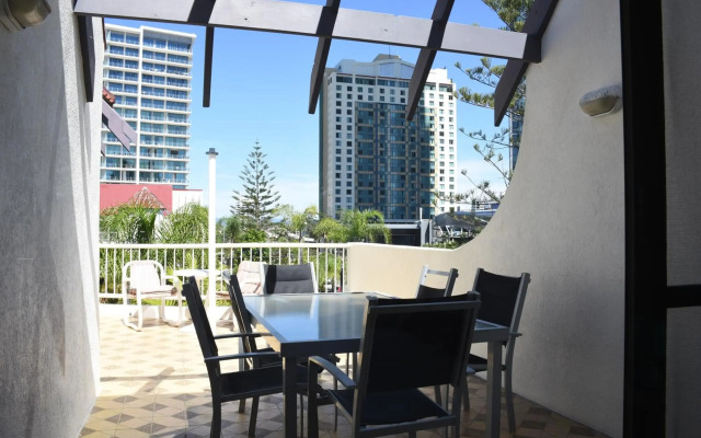 Copacabana Holiday Apartments