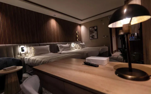 Hill Hotel