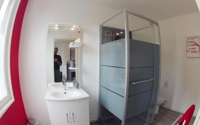 Alex Guest House