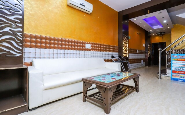 OYO 39815 Karat 87 Hotel