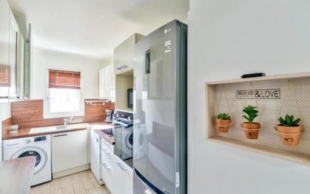 Chic and spacious apart with parking