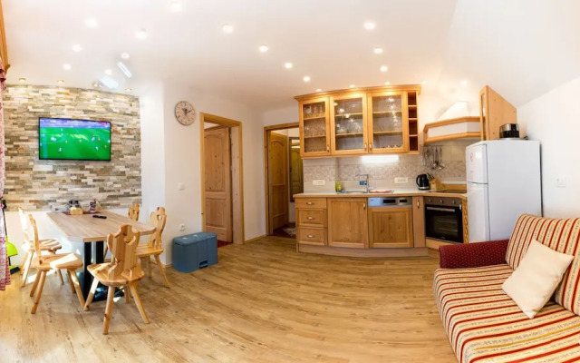 Villa Flora Apartments
