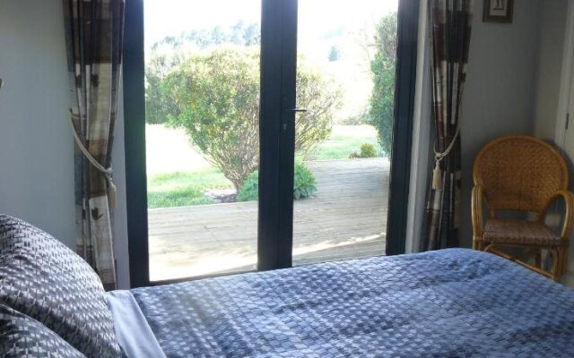 Omaka Heights B & B Country Stay