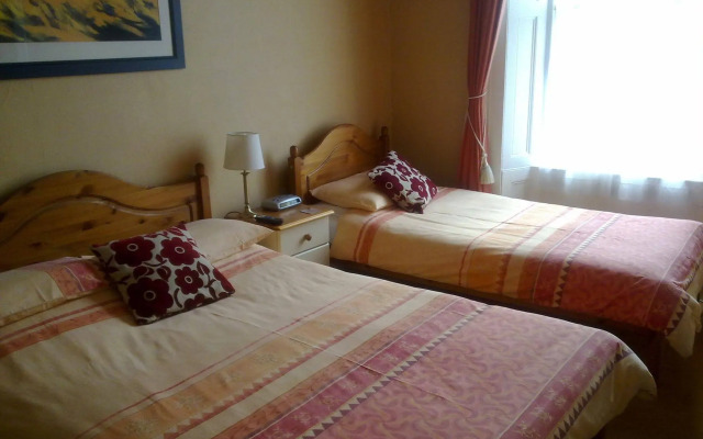 Mackenzie Guest House