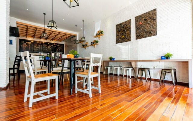 Reddoorz Hostel @ Pod House Makassar