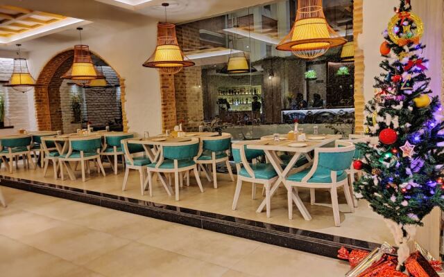 Arushi Boutique Hotel