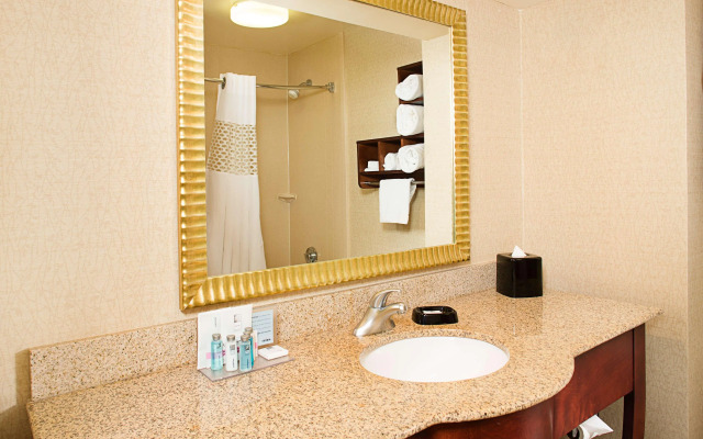 Hampton Inn Philadelphia / Willow Grove