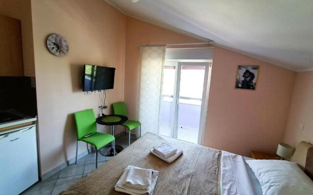 ApartHotel Viola