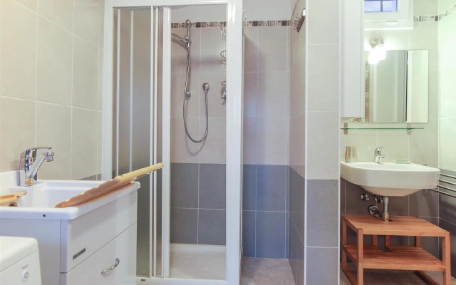 Casarini Halldis Apartment