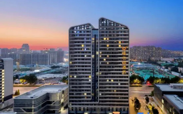 Vienna Hotel (Jinan Central Business District Branch)