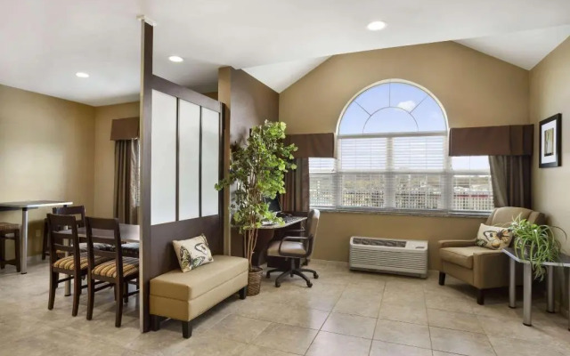 Microtel Inn & Suites By Wyndham Cambridge