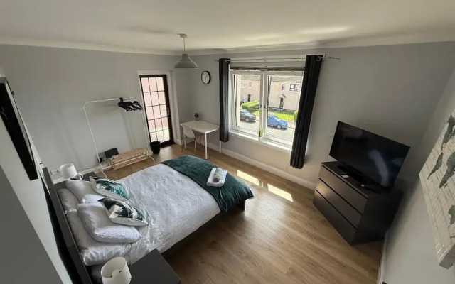 Musselburgh Luxury Apartment With 3 Bedrooms